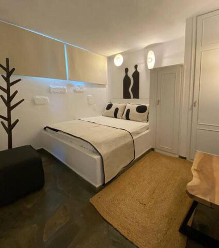 Papikinou Bay Suites Adamantas  Exterior photo